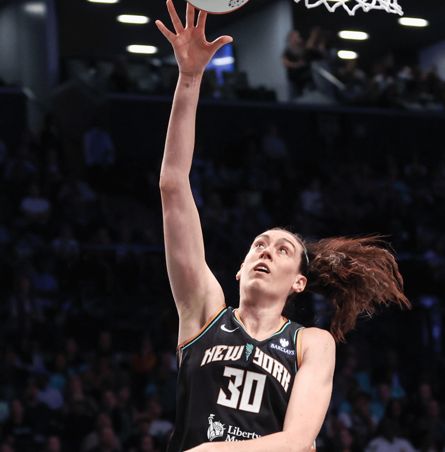 Liberty vs Mercury Predictions, Picks & Odds for Saturday's WNBA Game
