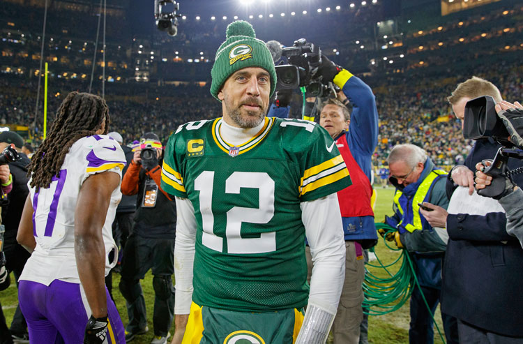 Super Bowl Odds: Rodgers Officially Joins Gang Green