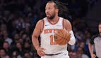 Knicks vs Heat Prediction, Picks & Odds for Tonight’s NBA Game