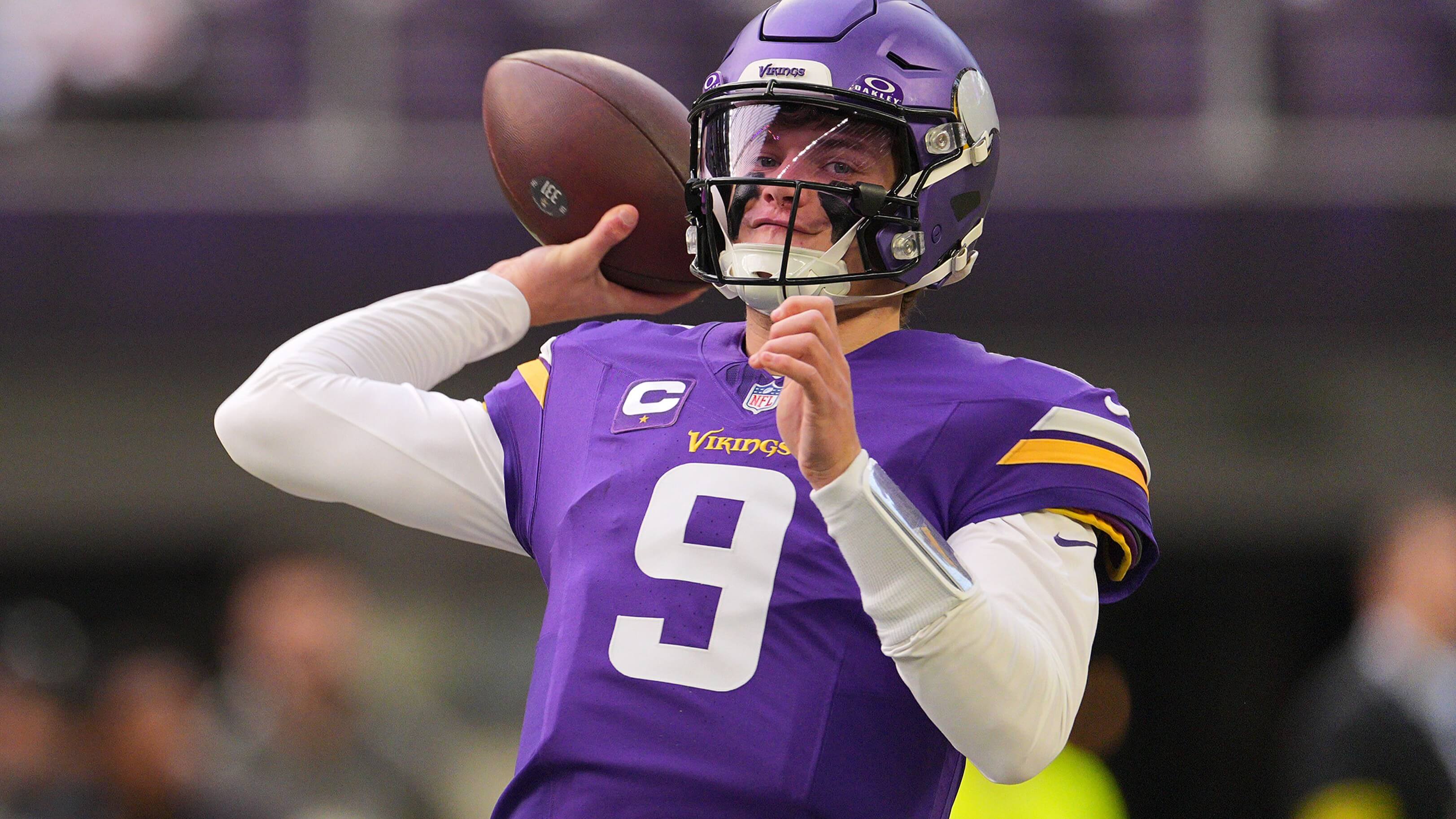 How To Bet - Vikings vs Cowboys Predictions, Picks & Best Bets for Sunday Night Football Week 15