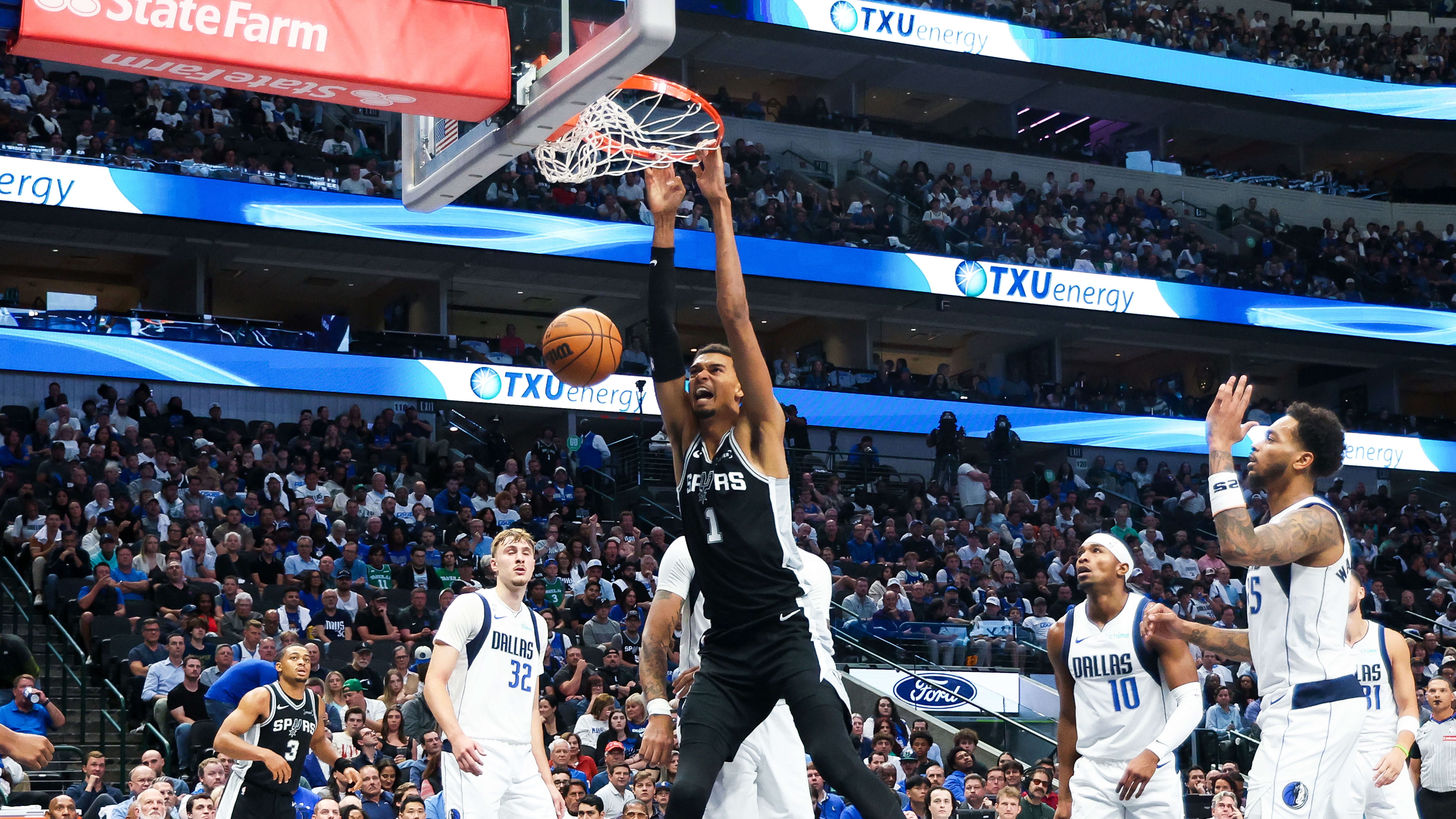 How To Bet - Wembanyama Surges Up NBA MVP Odds Board After 1st Game of Season