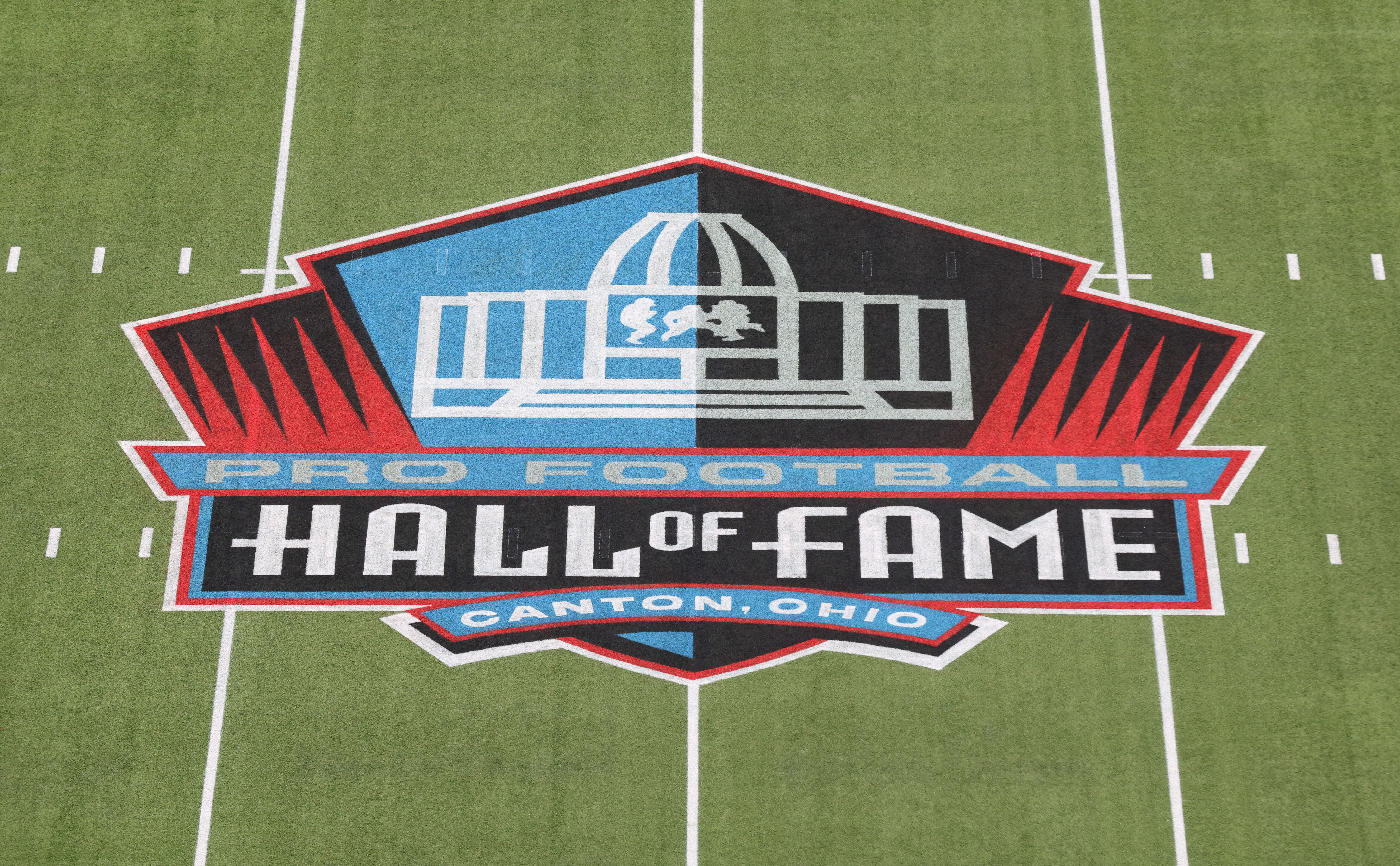 How To Bet - Bettors Flock to NFL Hall of Fame Game, Public Split on Cardinals-Panthers