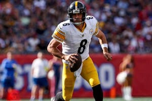 Aaron Rodgers Odds, Picks & Same-Game Parlay for Vikings vs Steelers