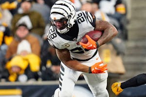 Bengals vs Buccaneers Week 15 Picks and Predictions: Mixon Exploits Poor Bucs' Run Defense