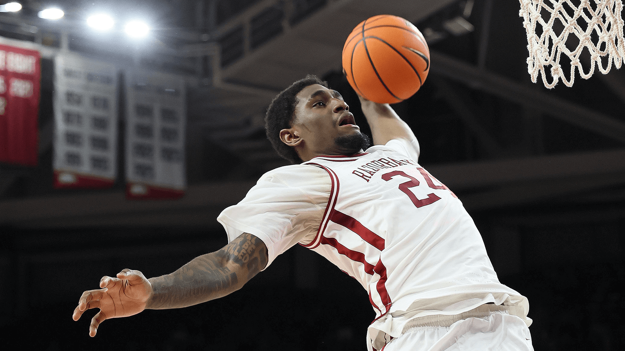 Texas vs Arkansas Prediction, Picks & Odds for Tonight's College Basketball Game
