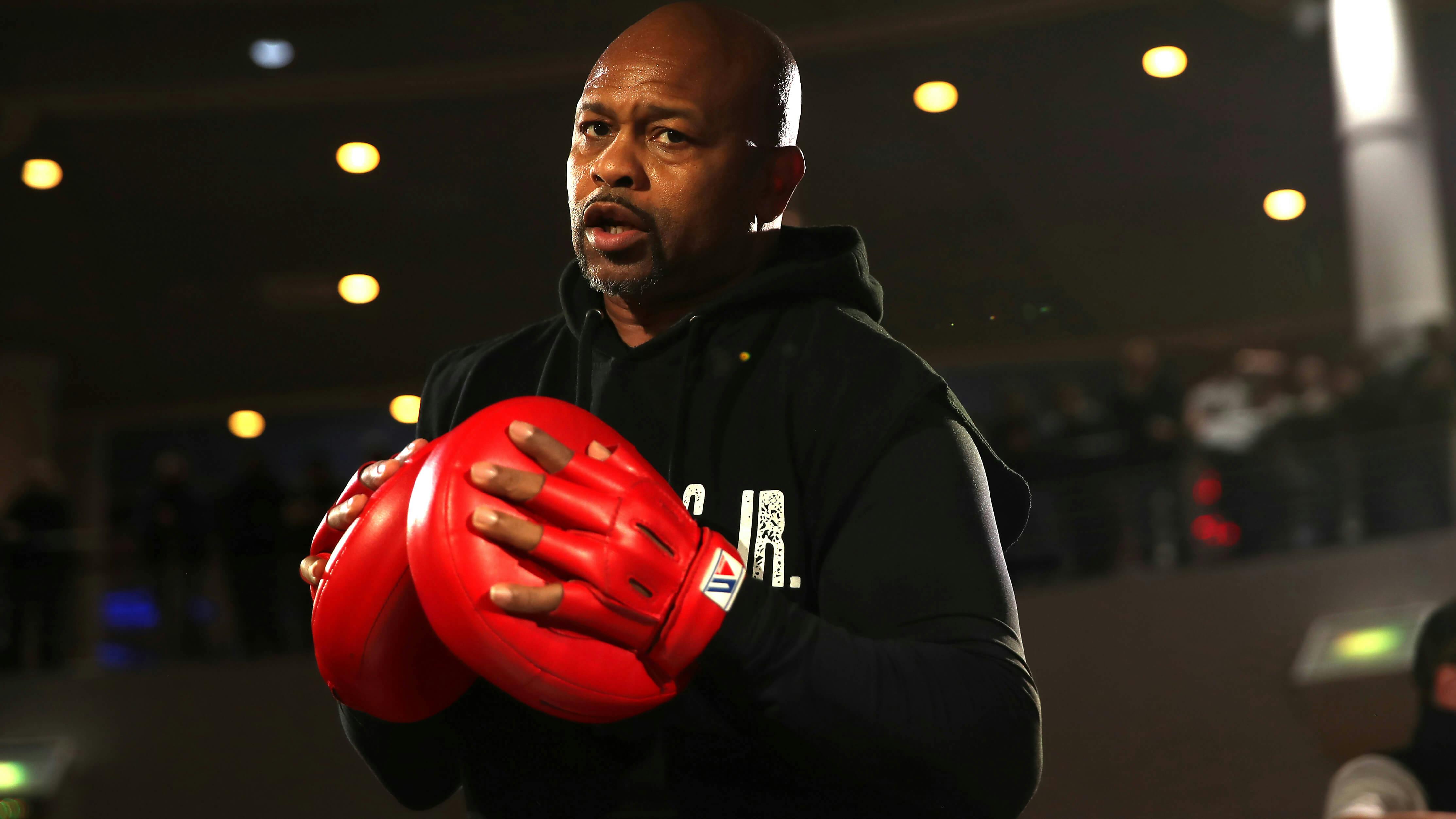 Covers Exclusive: Roy Jones Jr. Tells Tyson Fury to Quit Backing Up From 'Little, Itty-Bitty' Usyk