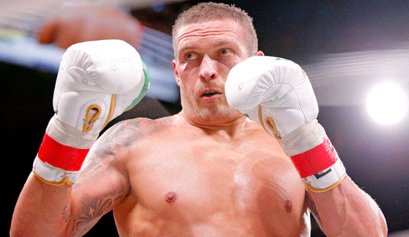 Usyk vs Dubois Predictions, Picks & Odds for July 19