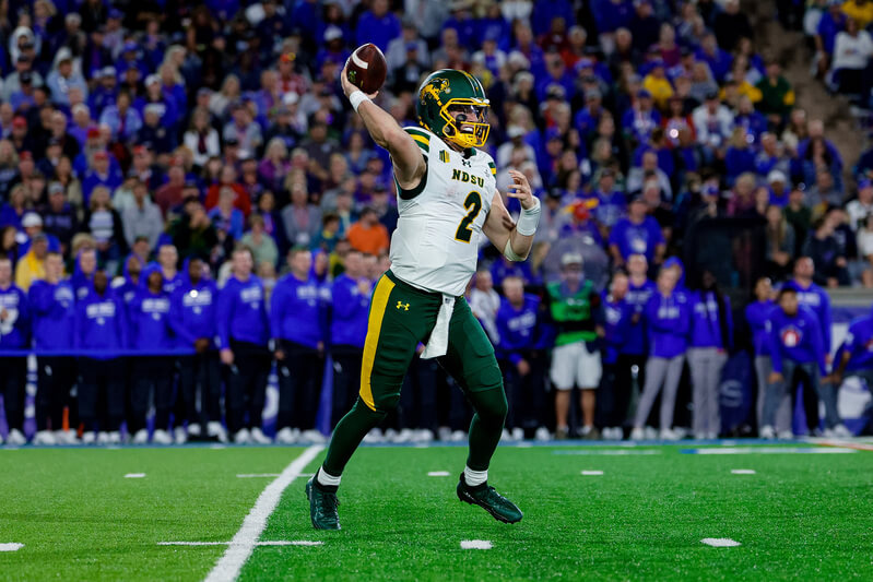 How To Bet - Our Favorite College Football Group of 6 Predictions: Week 5