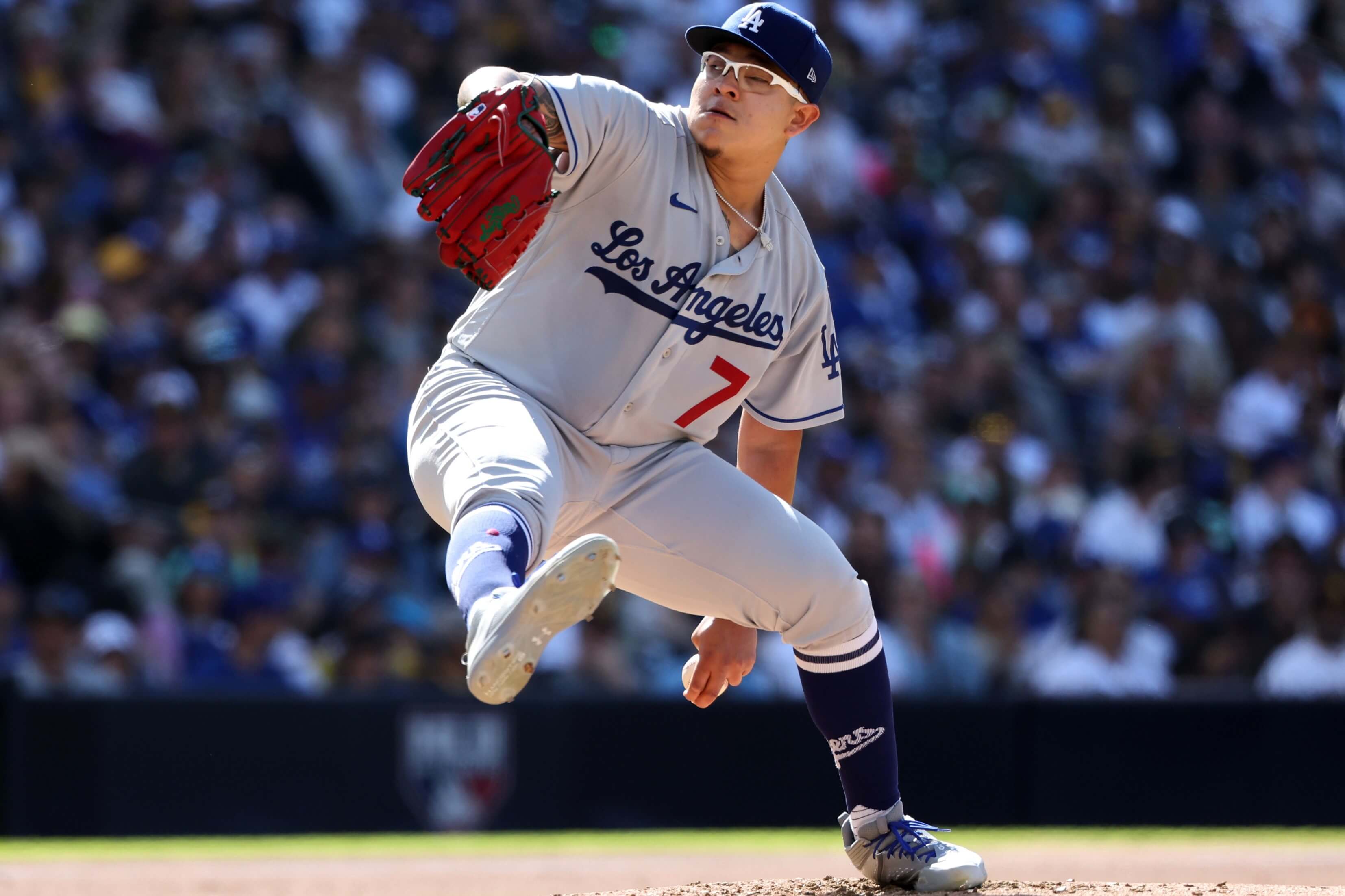 Is this the Dodgers' year? Our writers make their MLB picks - Los