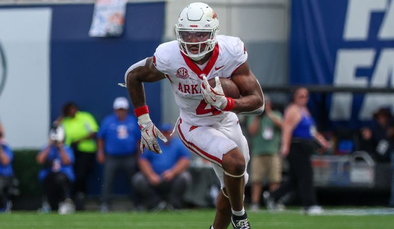 How To Bet - Notre Dame vs Arkansas Predictions - Early Picks & Odds for Week 5