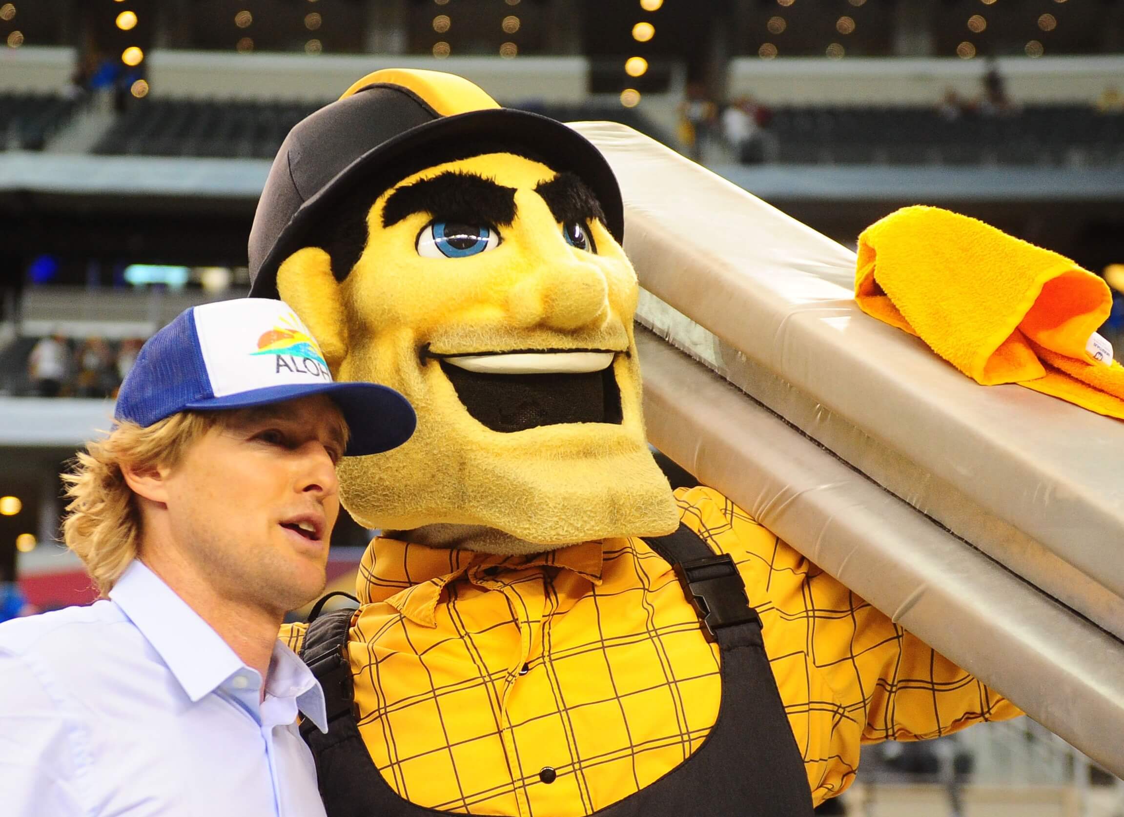 How To Bet - The Best Super Bowl Party in Pittsburgh: Horse Trailer Tipples and Arcade Action in the Steel City