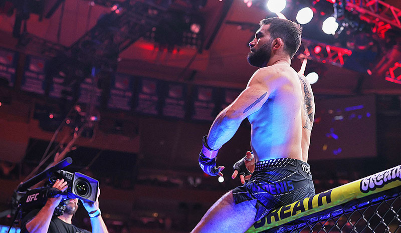 How To Bet - Paddy Pimblett vs Benoit Saint Denis Predictions, Picks & Odds for UFC 329