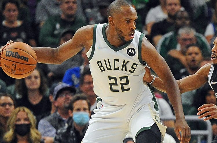 Khris Middleton Milwaukee Bucks NBA