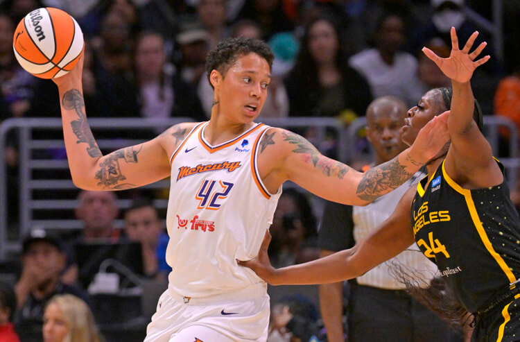 Los Angeles Sparks vs Phoenix Mercury Prediction, Picks, and Odds: Back-and-Forth Action in Phoenix