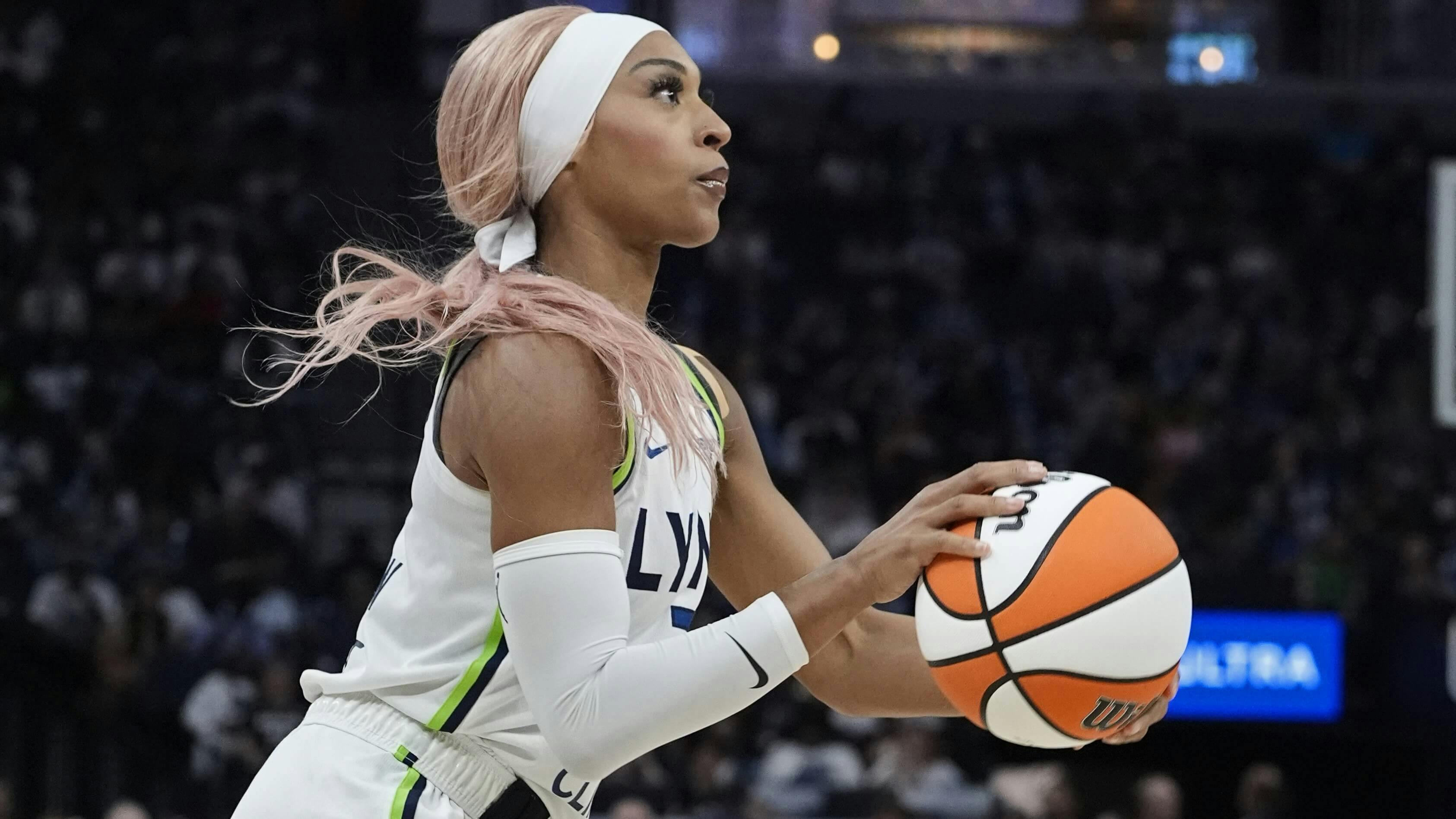Lynx vs Liberty Predictions, Picks & Odds for Today's WNBA Game