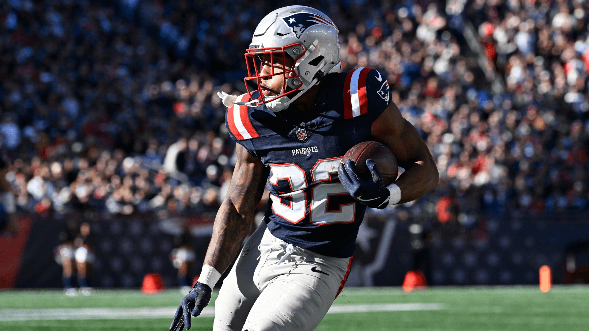 Giants vs Patriots Predictions, Picks & Best Bets for Monday Night Football Today