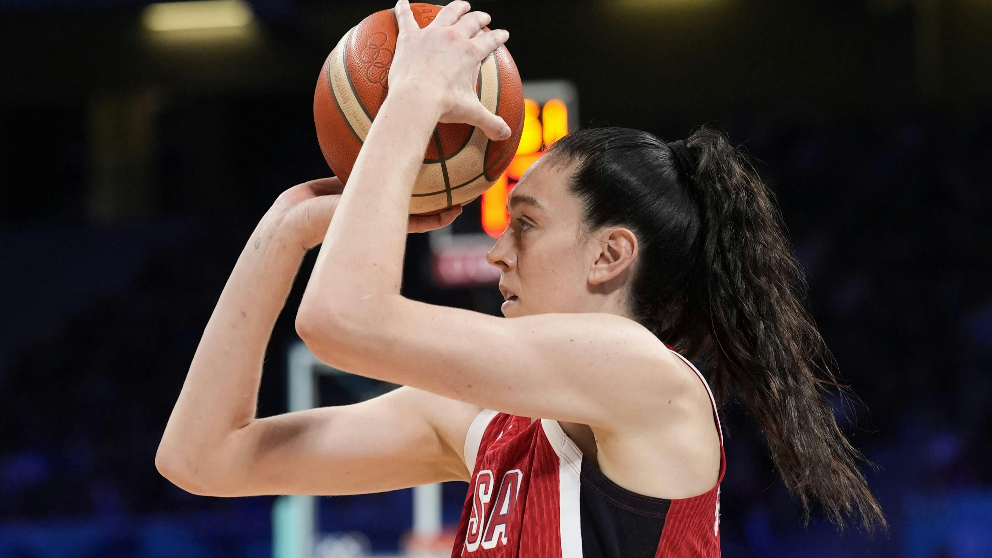 Breanna Stewart Team USA Olympic women's basketball