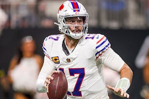 Chiefs vs Bills Predictions, Picks & Best Bets for NFL Week 9
