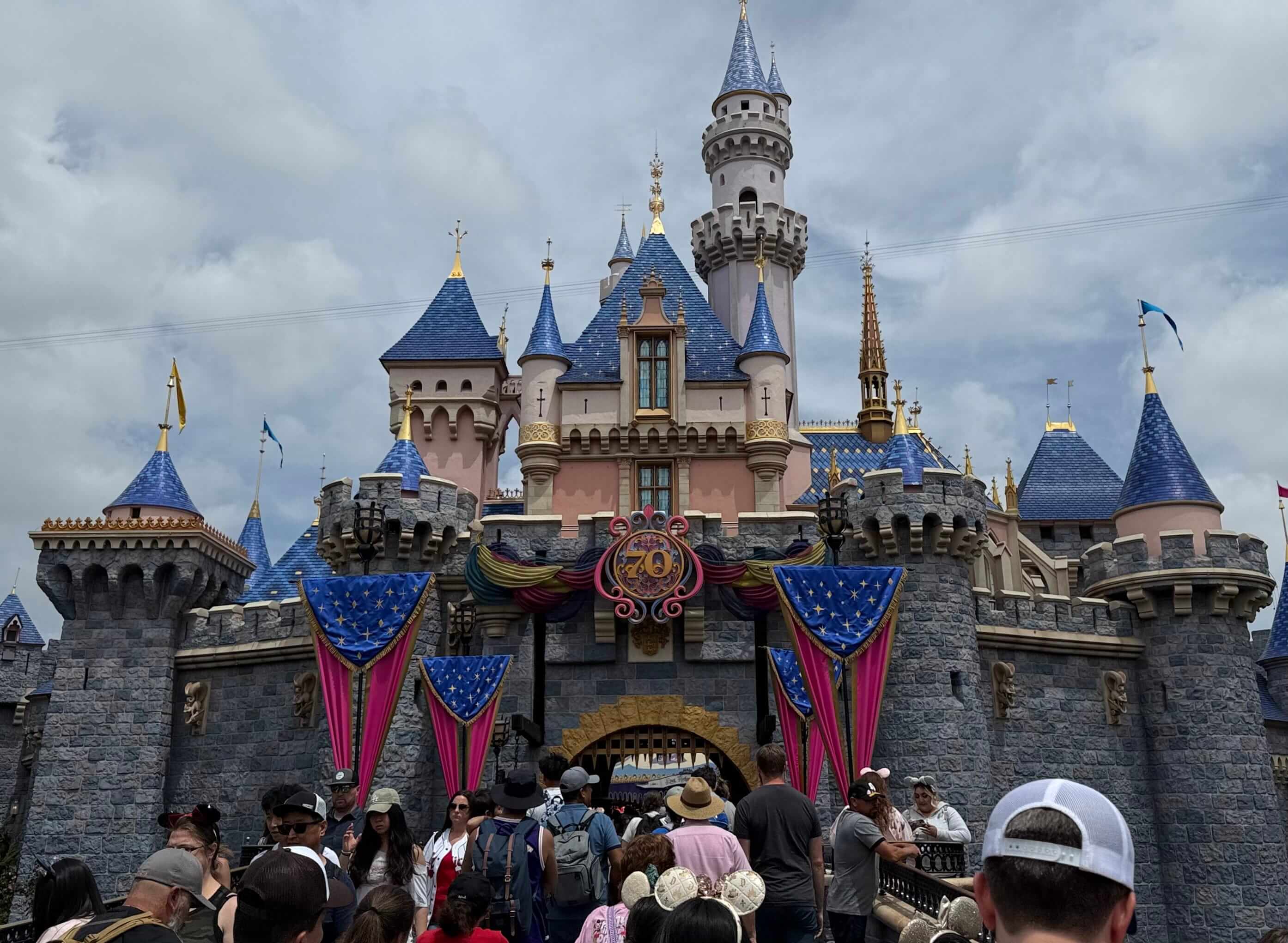 How To Bet - Insta Small World: Disney Dominates List of America's Most Instagrammed Places