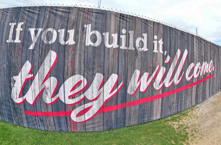 Field of Dreams MLB