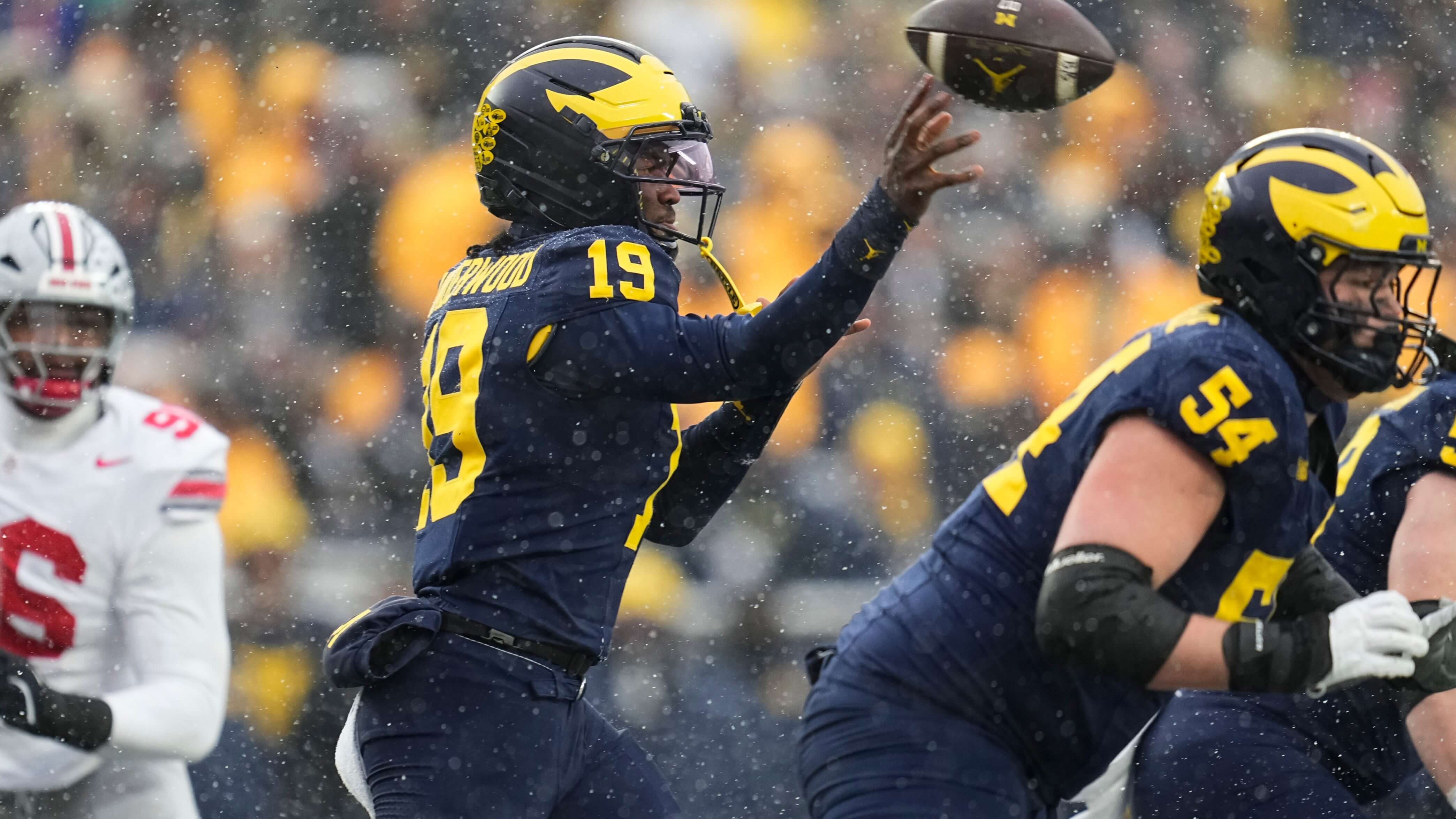 Michigan vs Texas Prediction, Picks & Odds for December 31 — Citrus Bowl