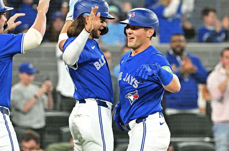 Blue Jays vs Padres Prediction, Picks, and Odds for Tonight’s MLB Game