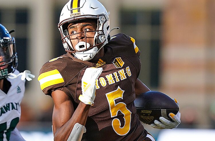 Kent State will face Wyoming in the 2021 Famous Idaho Potato Bowl