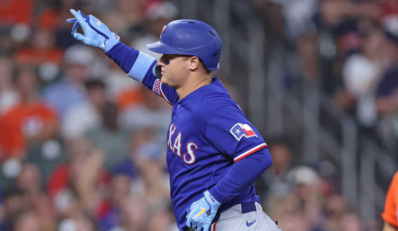 How To Bet - Rangers vs Angels Prediction, Picks & Odds for Tonight's MLB Game