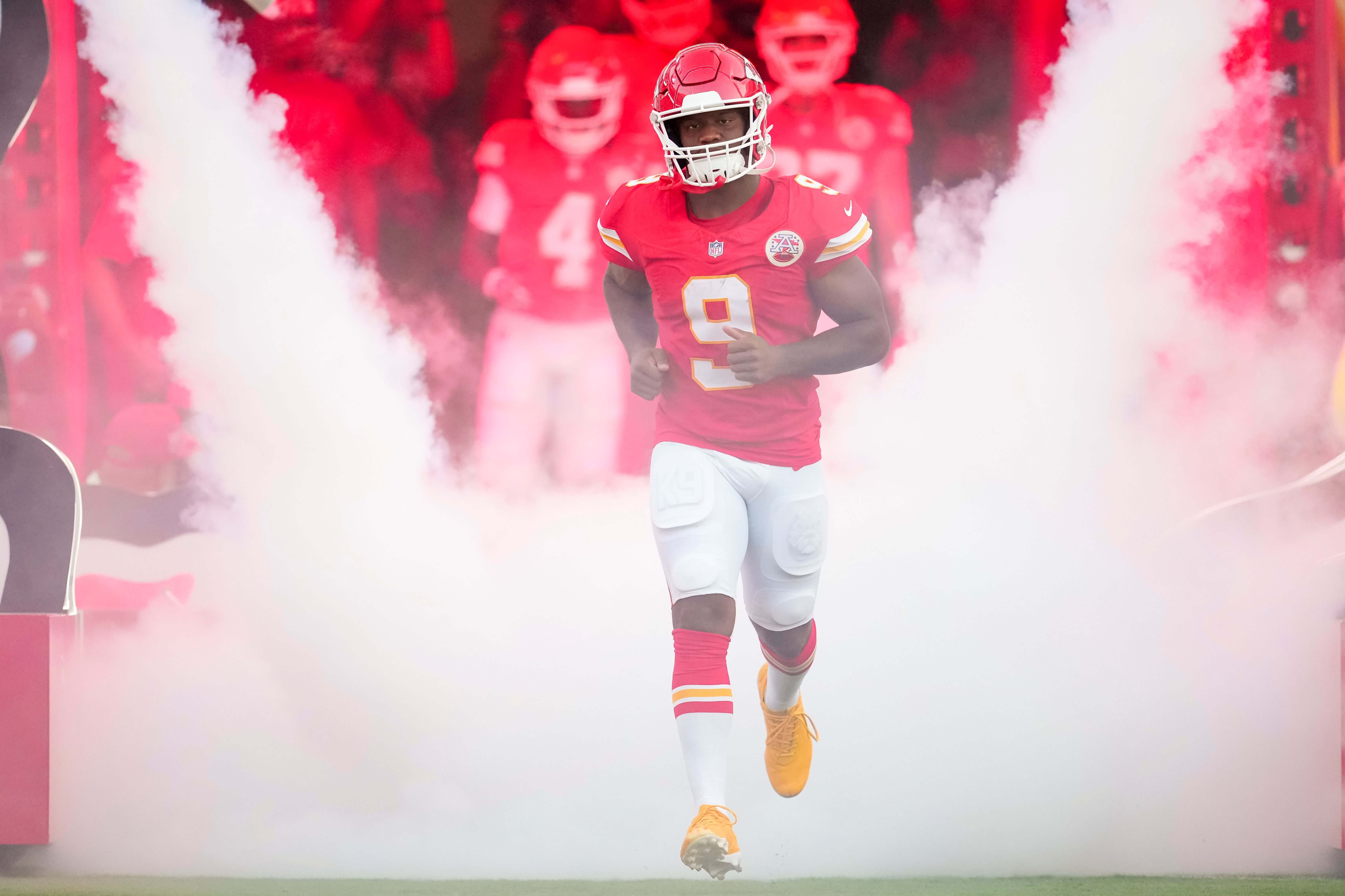 Chiefs vs Dolphins Prediction, Picks & Odds Today: NFL Week 3