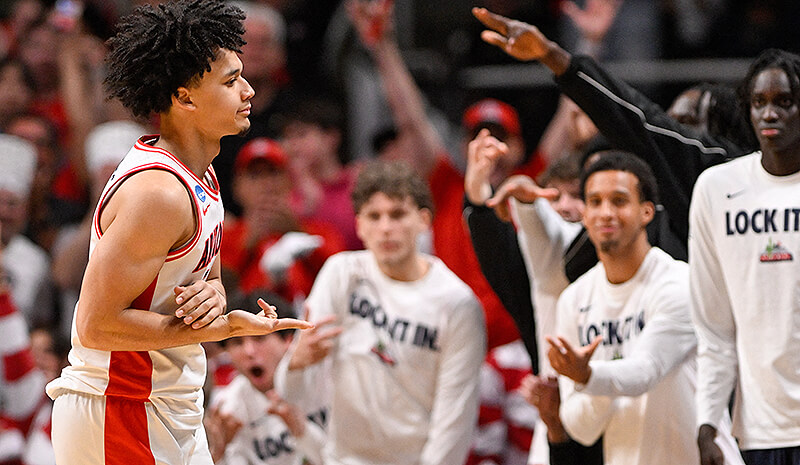 Michigan vs Arizona Win Probability at Prediction Markets Like Kalshi