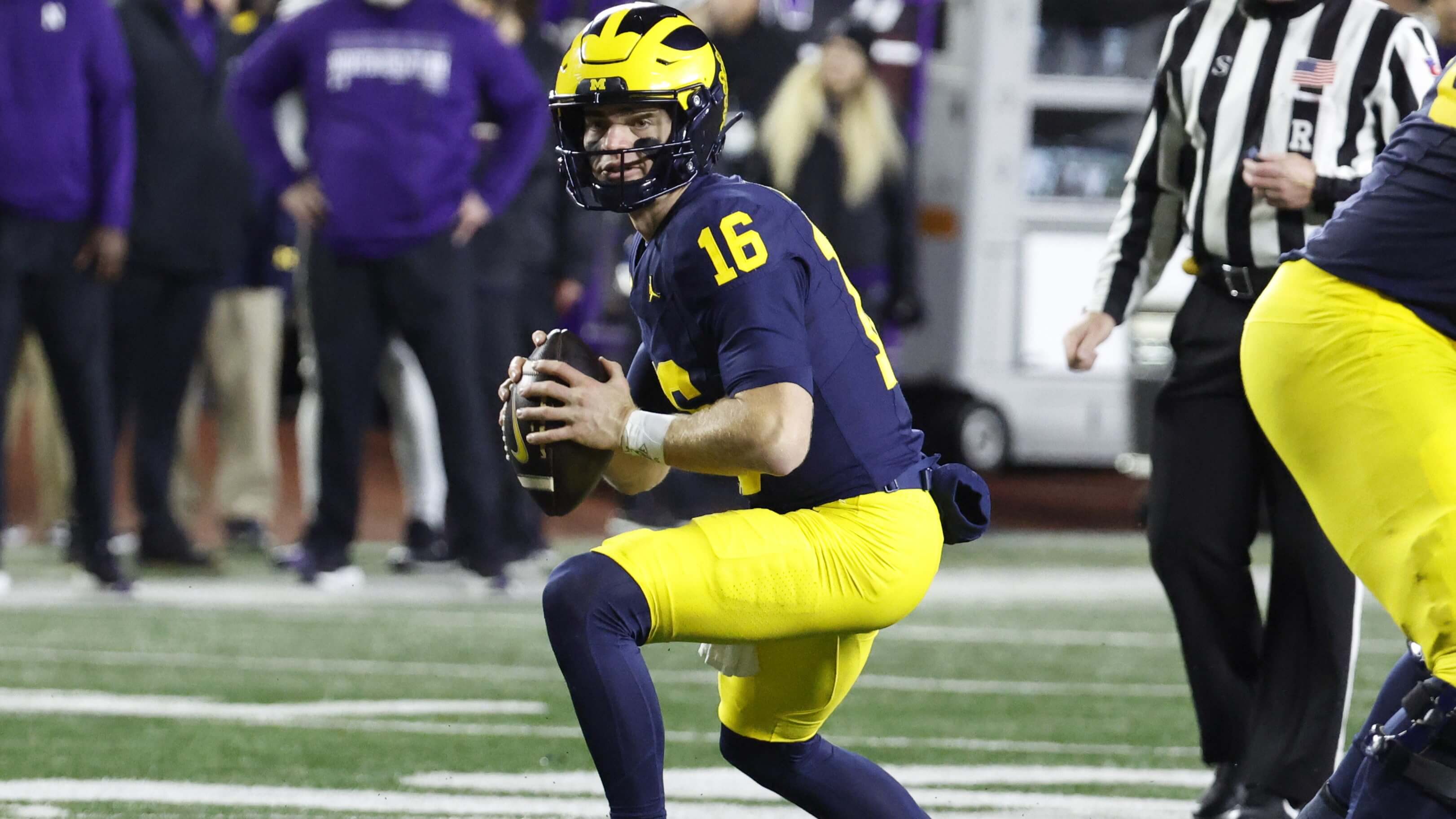 Early Michigan vs Ohio State Predictions, Picks, and Odds for Week 14