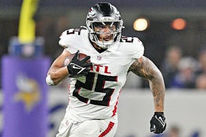 Falcons vs 49ers Predictions, Best Bets, Props & Odds for Sunday Night Football