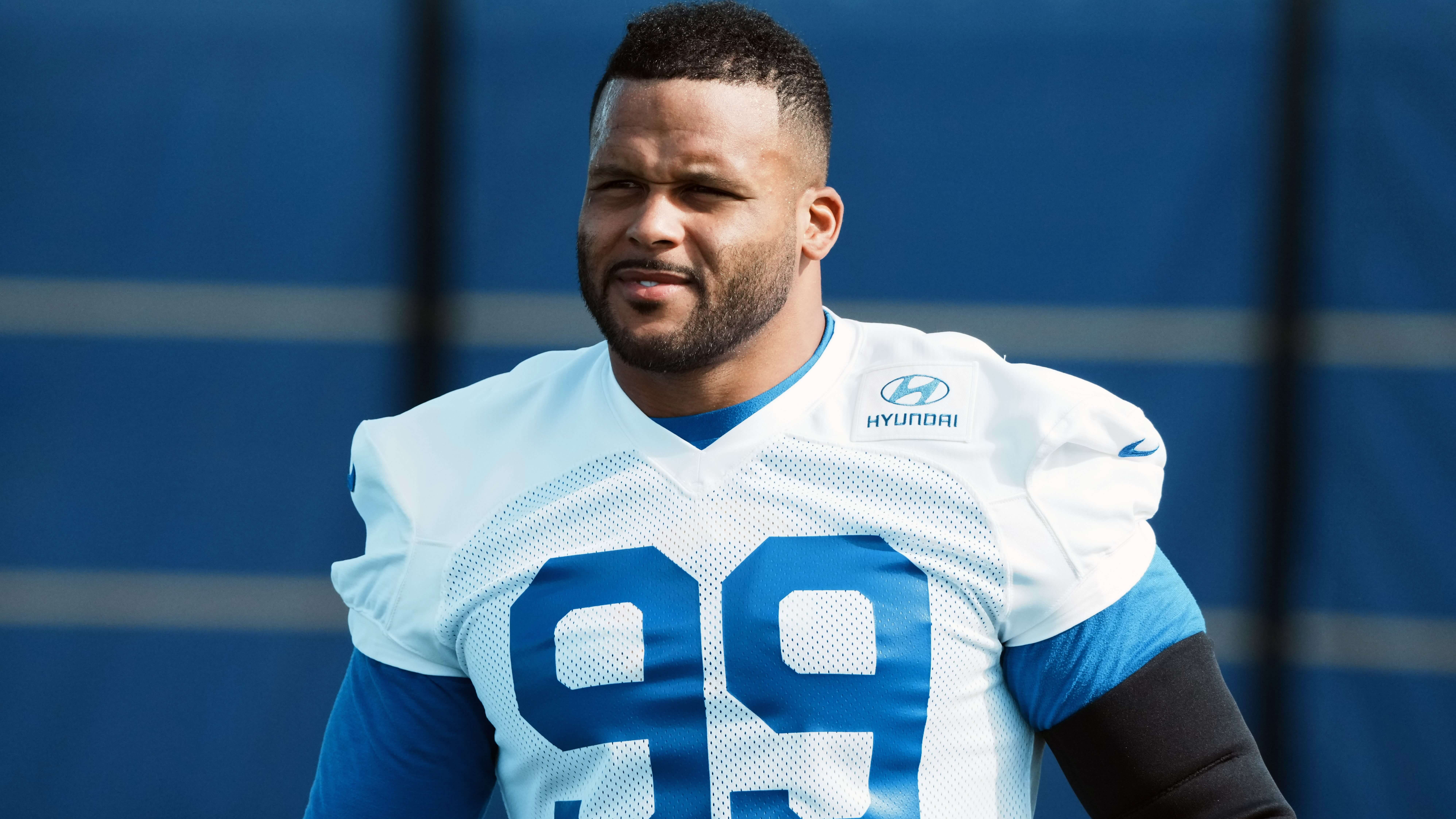 How To Bet - NFL Comeback Player of the Year Odds: Can Aaron Donald Win It?