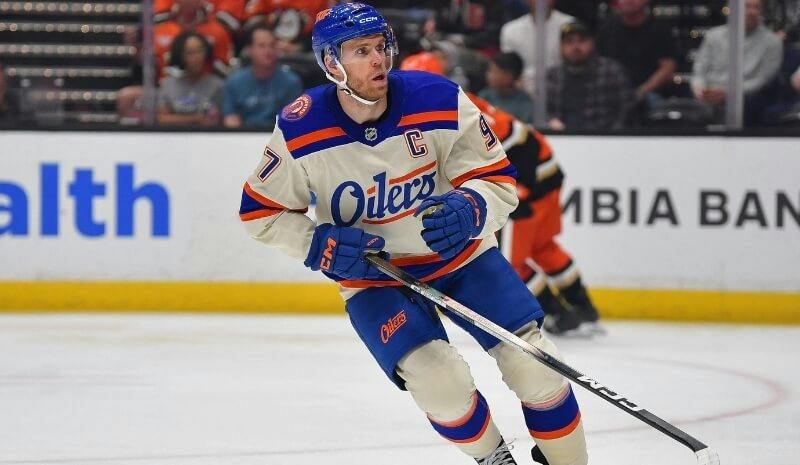 NHL Milestone Tracker: McDavid Headlines Frozen Frenzy With 800th Career Game