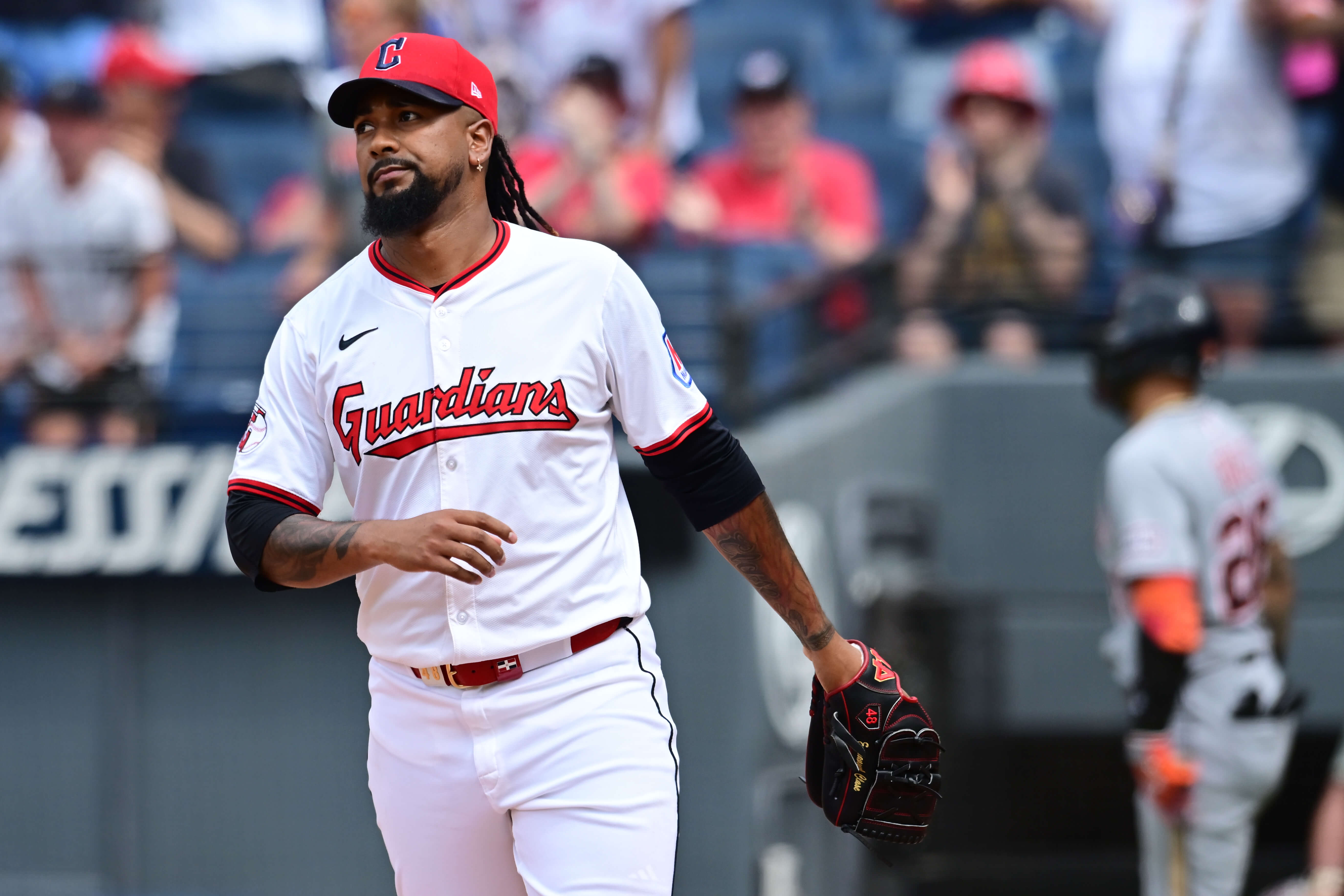 How To Bet - Report: Guardians Empty Lockers of Clase, Ortiz Amid MLB Betting Probe