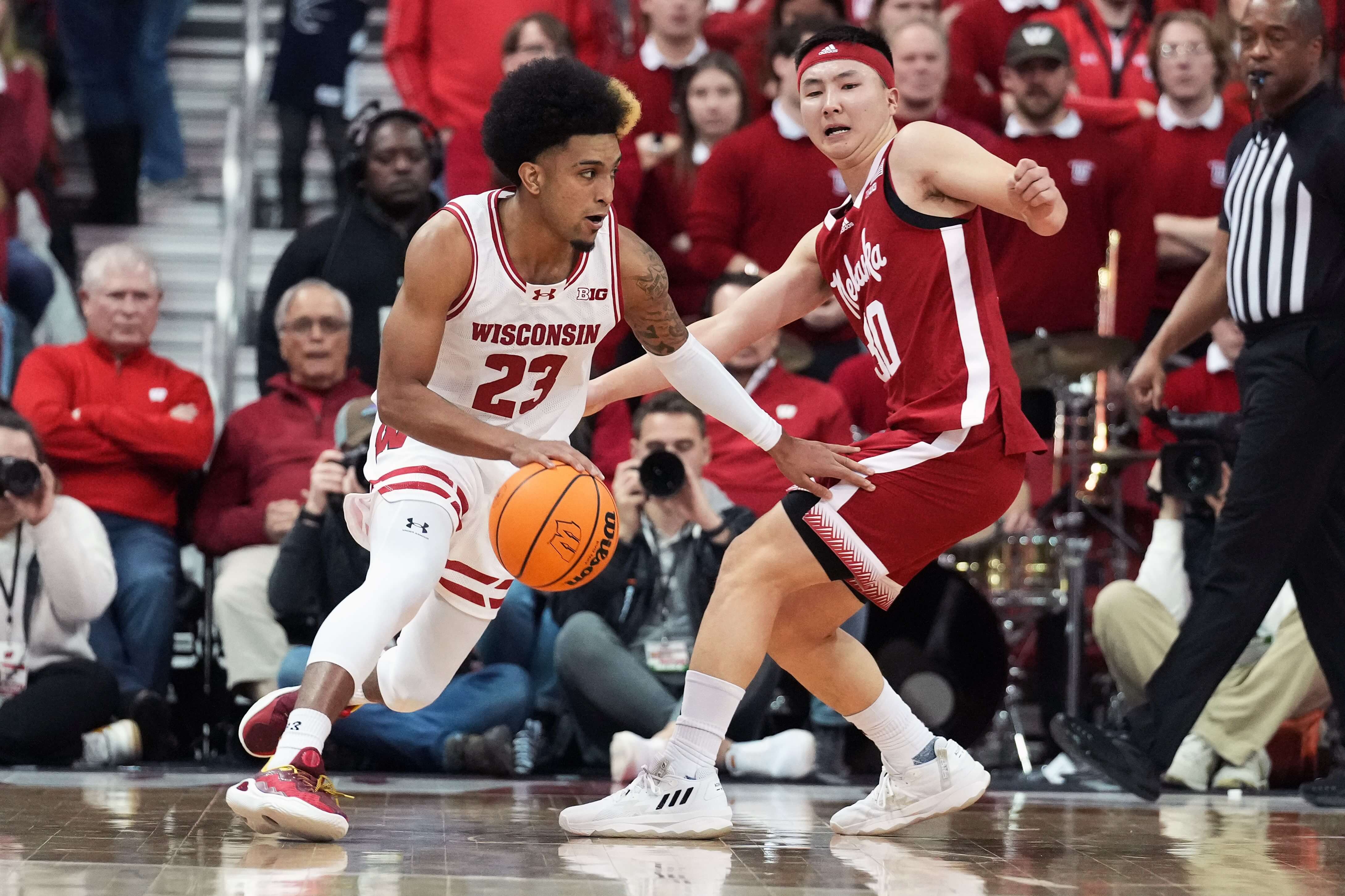 Wisconsin vs Nebraska Odds, Picks, & Predictions Tonight