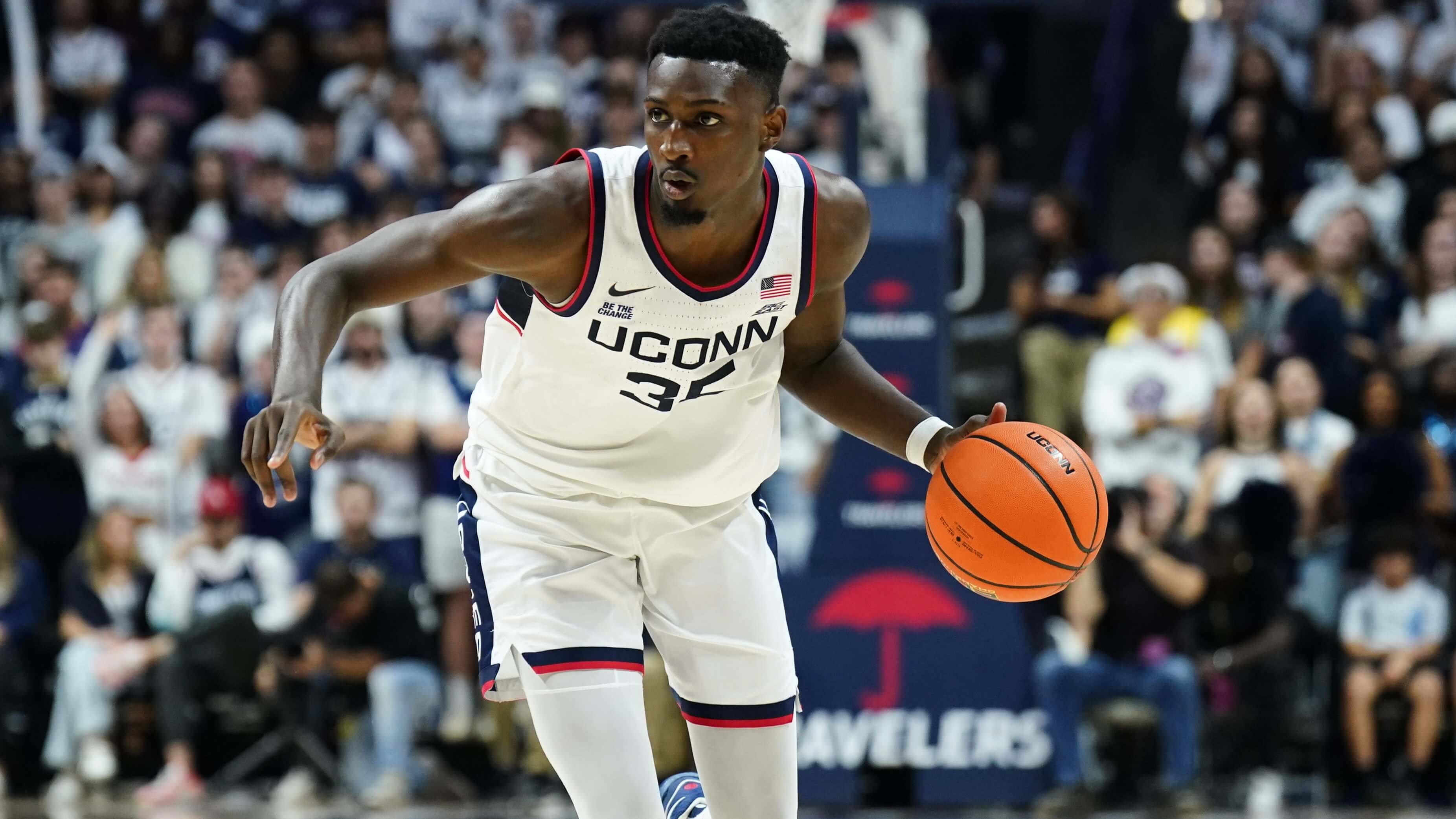 Baylor vs UConn Prediction, Picks, and Odds for Tonight’s College Basketball Game