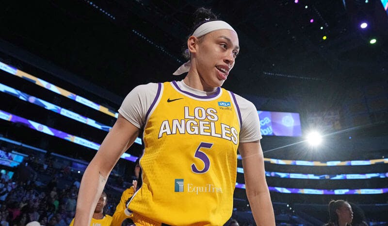 Dearica Hamby Los Angeles Sparks WNBA