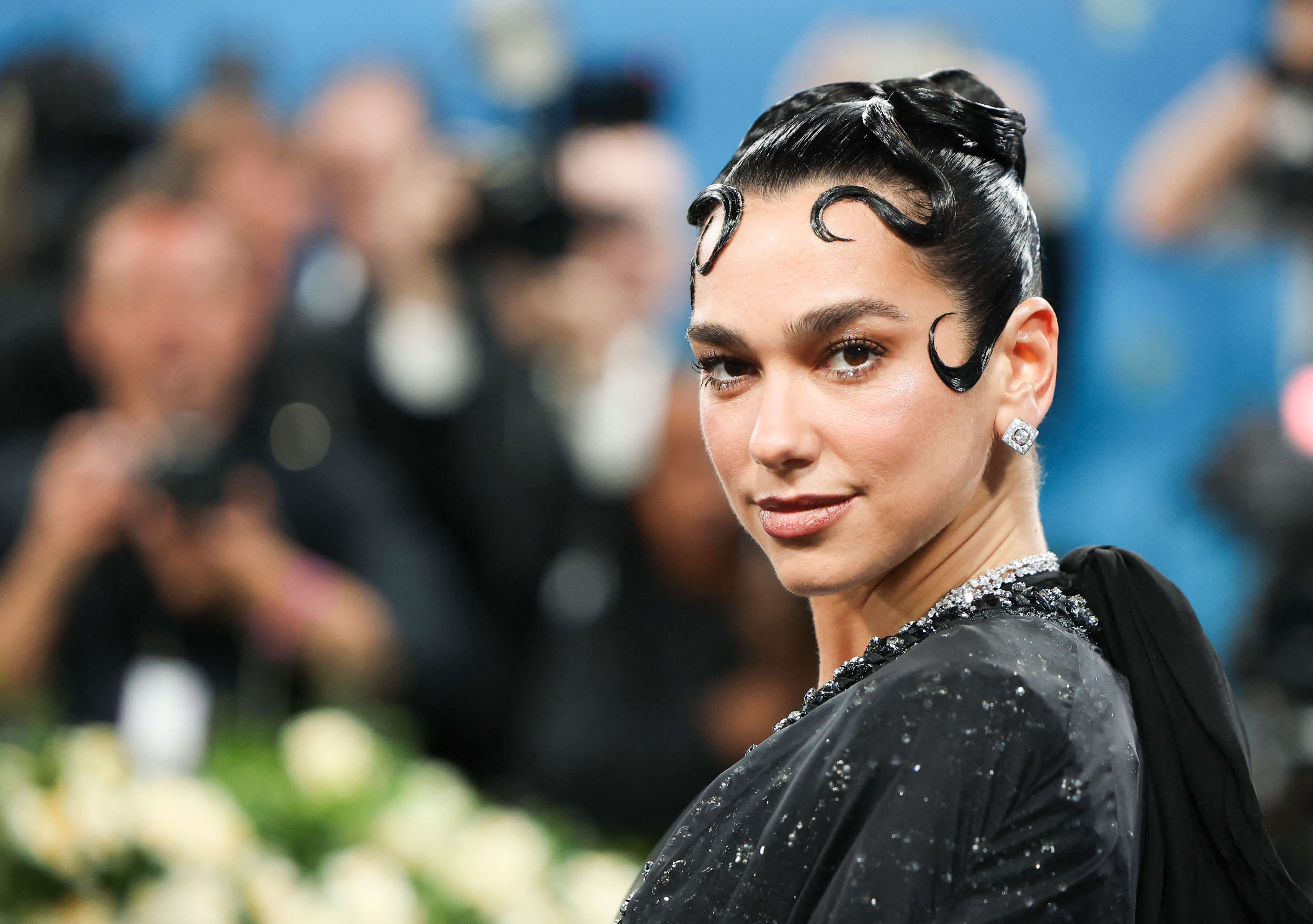 How To Bet - Coachella Lineup 2027 Odds: Dua Lipa, Radiohead & Fred again.. Favorites to Headline