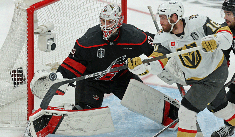 Carolina Hurricanes, NHL, Brandon Bussi 