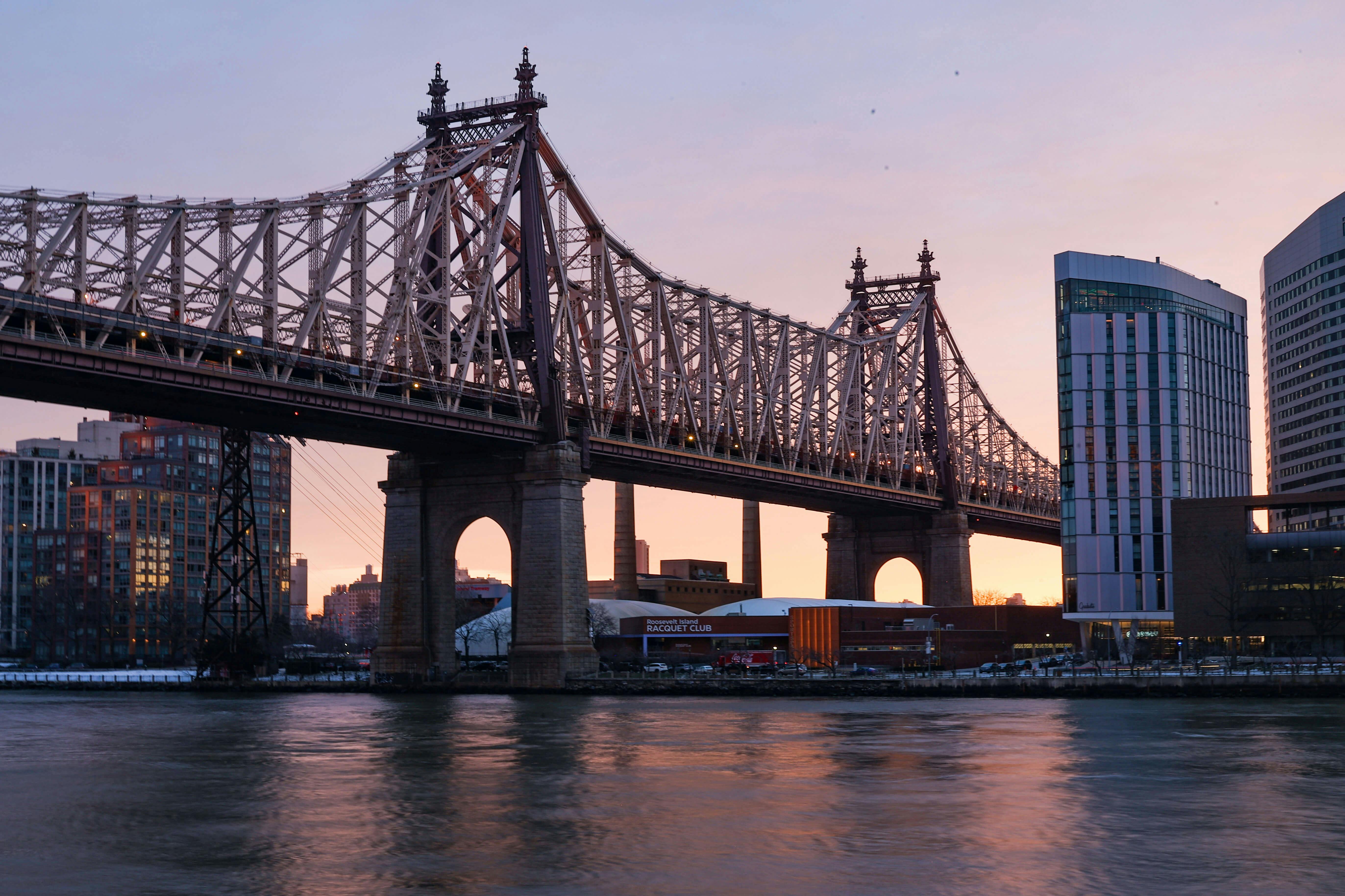 New York bridge