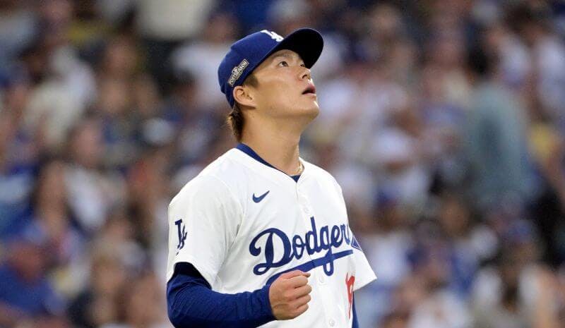 Yoshinobu Yamamoto Los Angeles Dodgers MLB