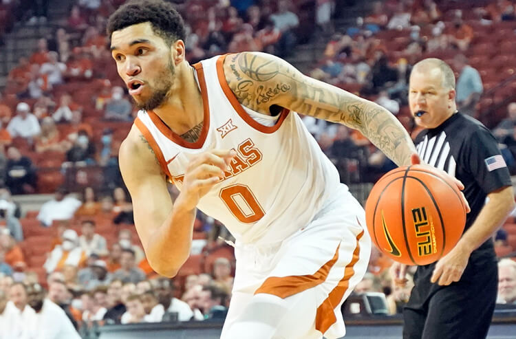 How To Bet - Texas vs Iowa State Picks and Predictions: Longhorns' Balance Delivers Road Win