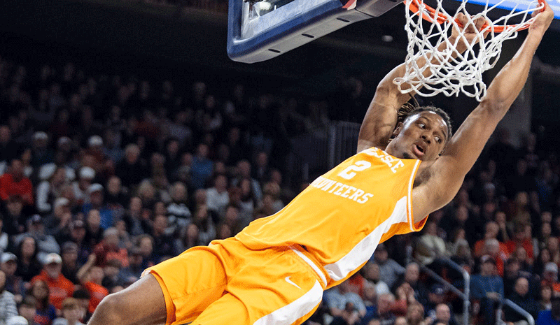 Kentucky vs Tennessee Prediction, Picks & Odds for Tonight's College Basketball Game 