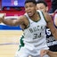 Giannis Antetokounmpo NBA Milwaukee Bucks