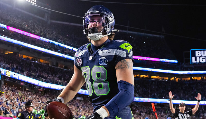 How To Bet - Patriots vs Seahawks Combo Picks for NFL Kickoff Week 1