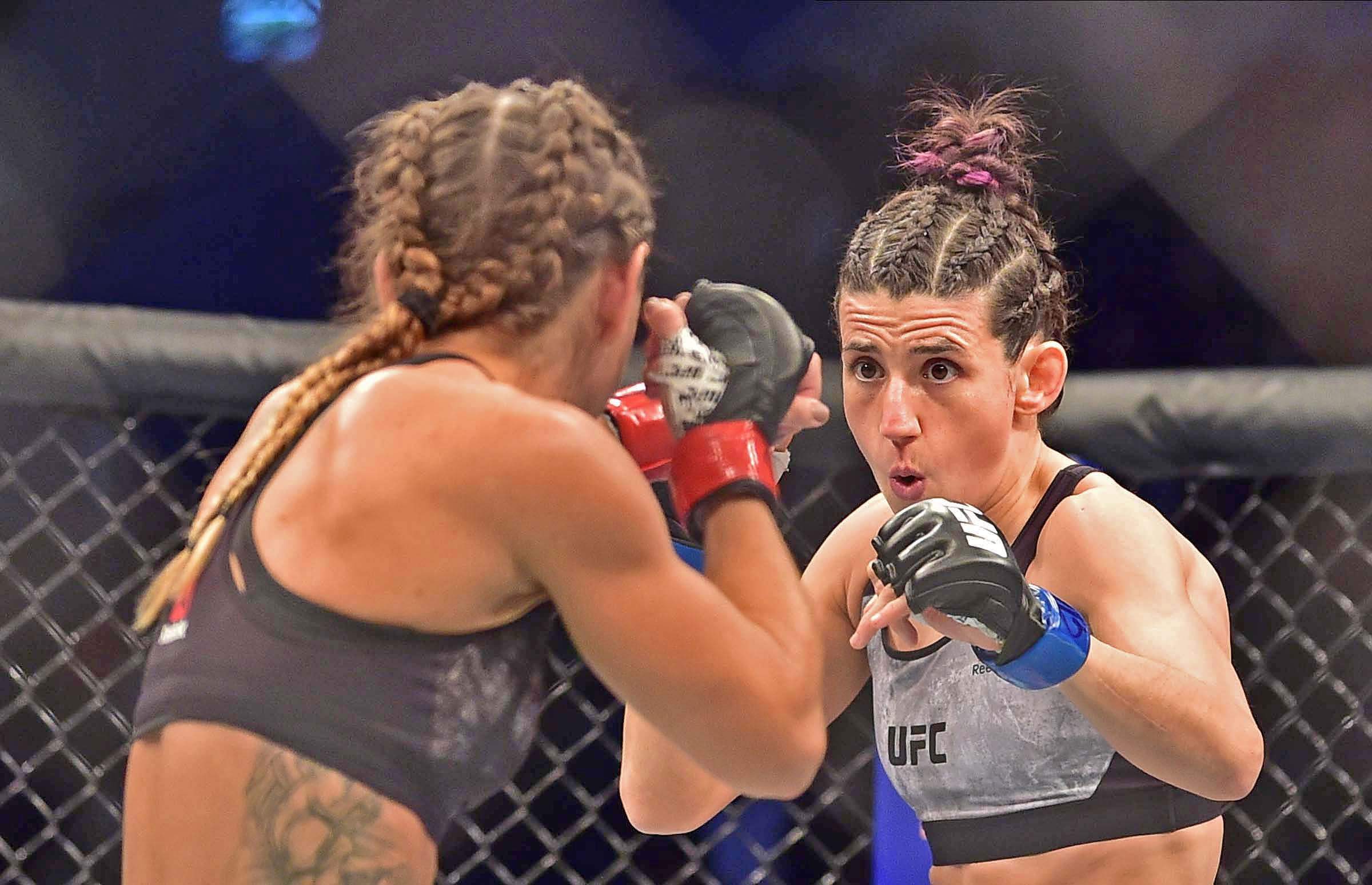 How To Bet - UFC 273 Dern vs Torres Picks and Predictions: Wrestling Wins This Bout