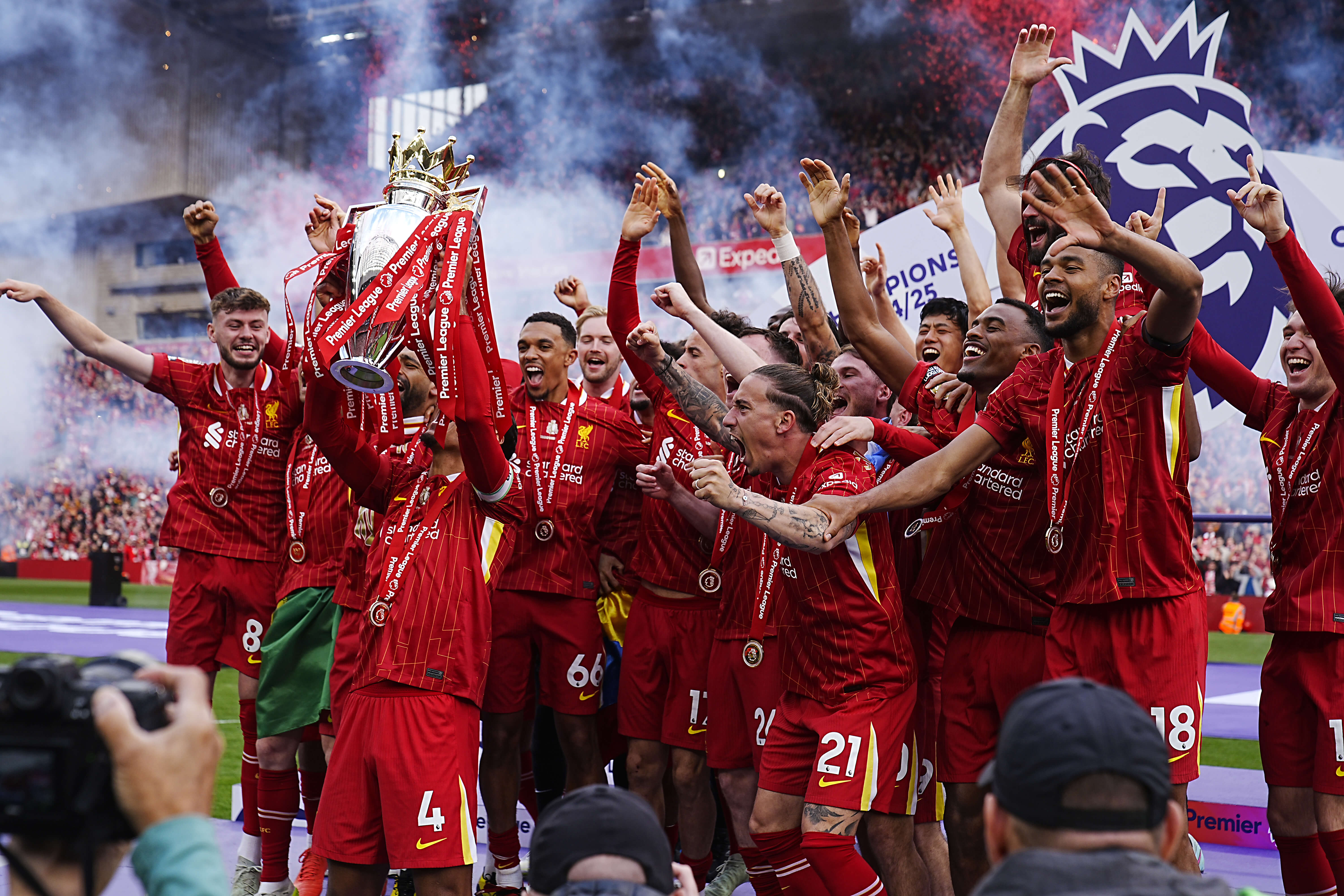How To Bet - Betting Odds Suggest 2025-26 EPL Title Will Be Close 4-Horse Race