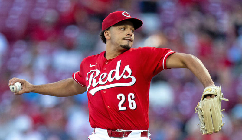 How To Bet - Reds vs Padres Prediction, Picks & Odds for Today's MLB Game