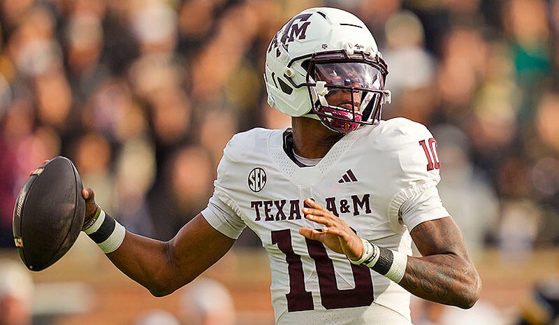 Texas A&M vs Texas Prediction, Picks & Odds for November 28 — College Football Week 14